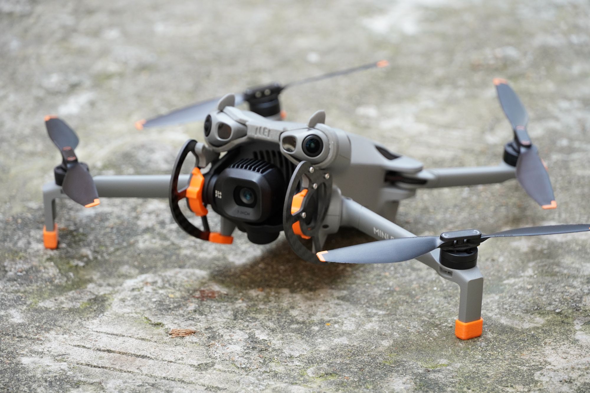 DJI Mini 5 / Mini 5 Pro ドローン用ジ - Drone Video Production のレビューと価格